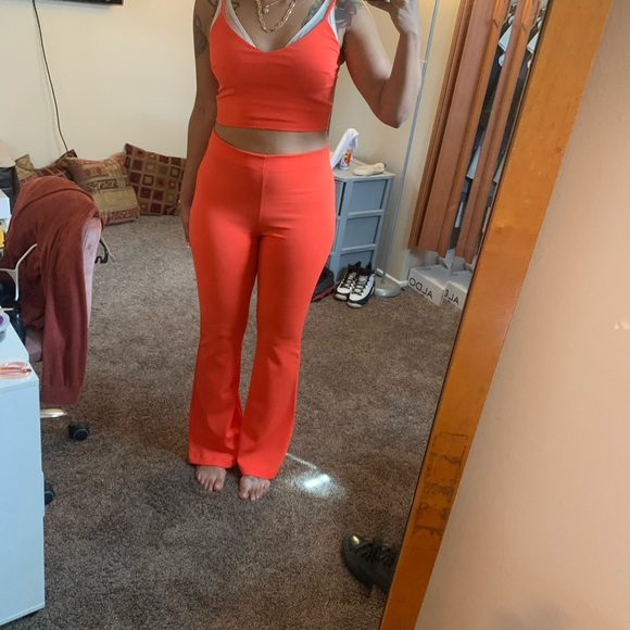 Fashion Nova orange Two piece set - Picture 6 of 6